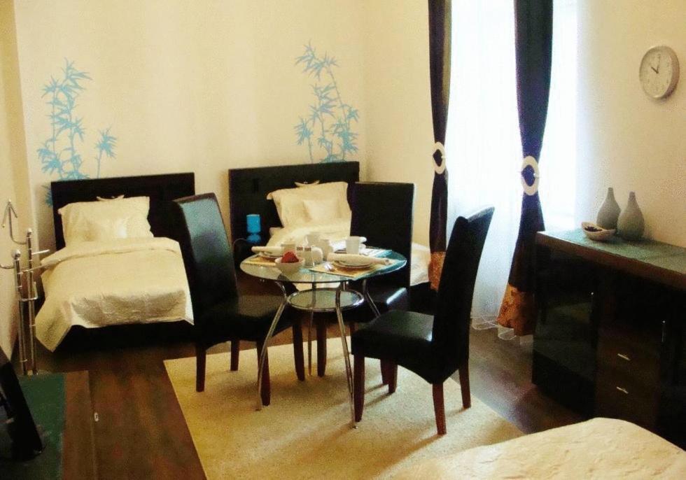 Albergue Sleep Well Poznan Habitación foto